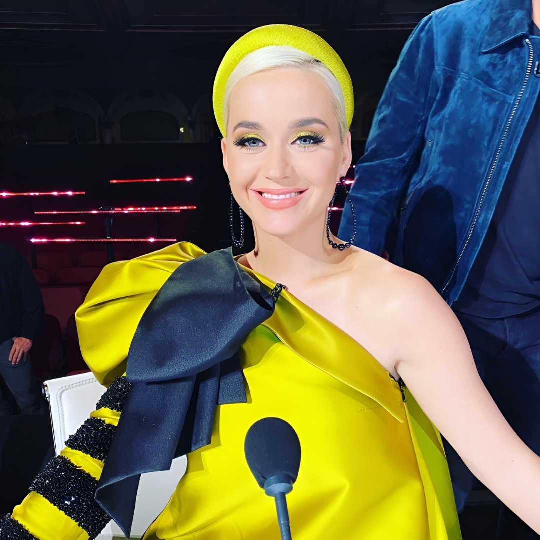 KATY PERRY IN DICE KAYEK SS 19 RTW