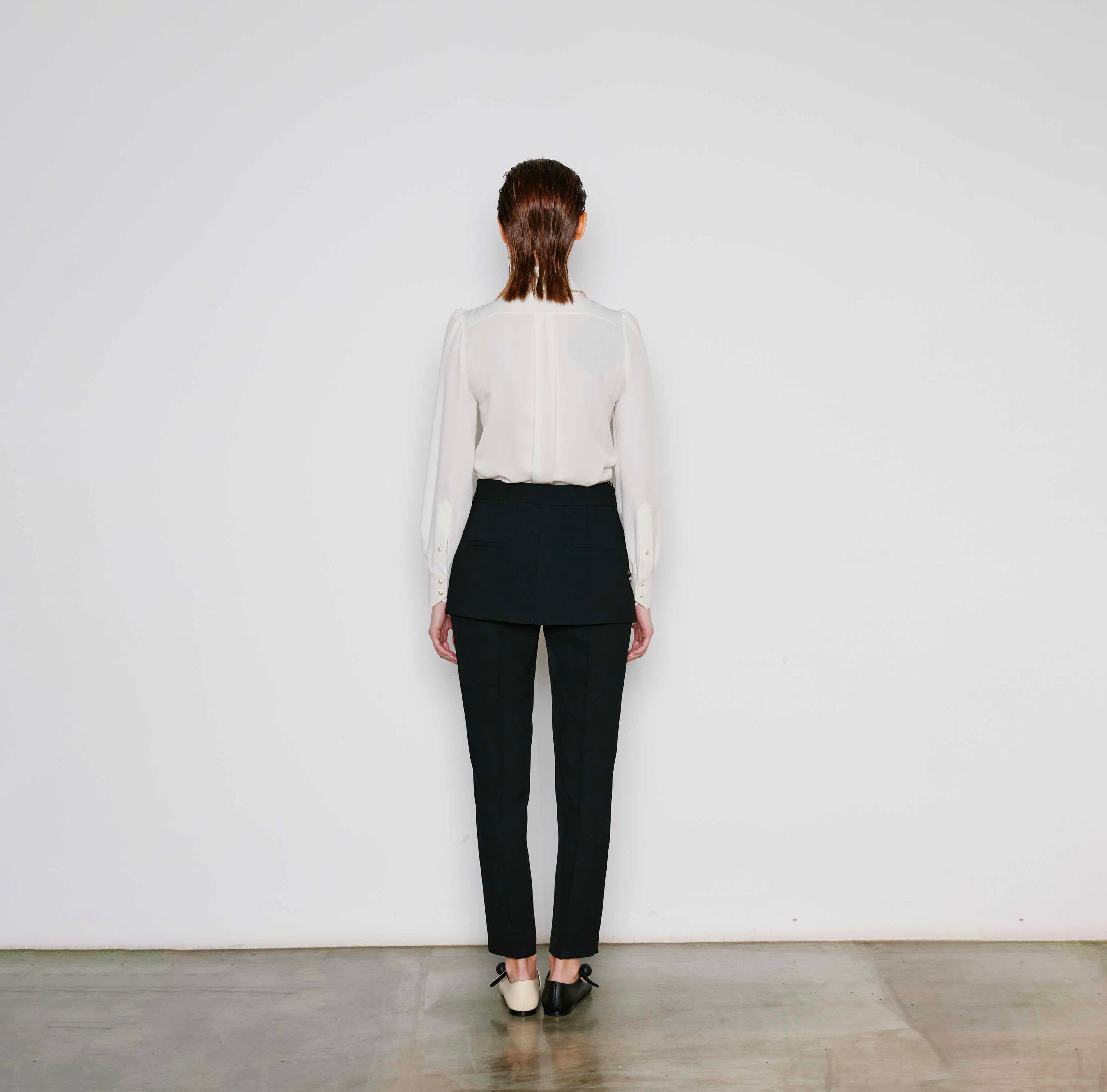 Pearl Embellished Skirt Belt