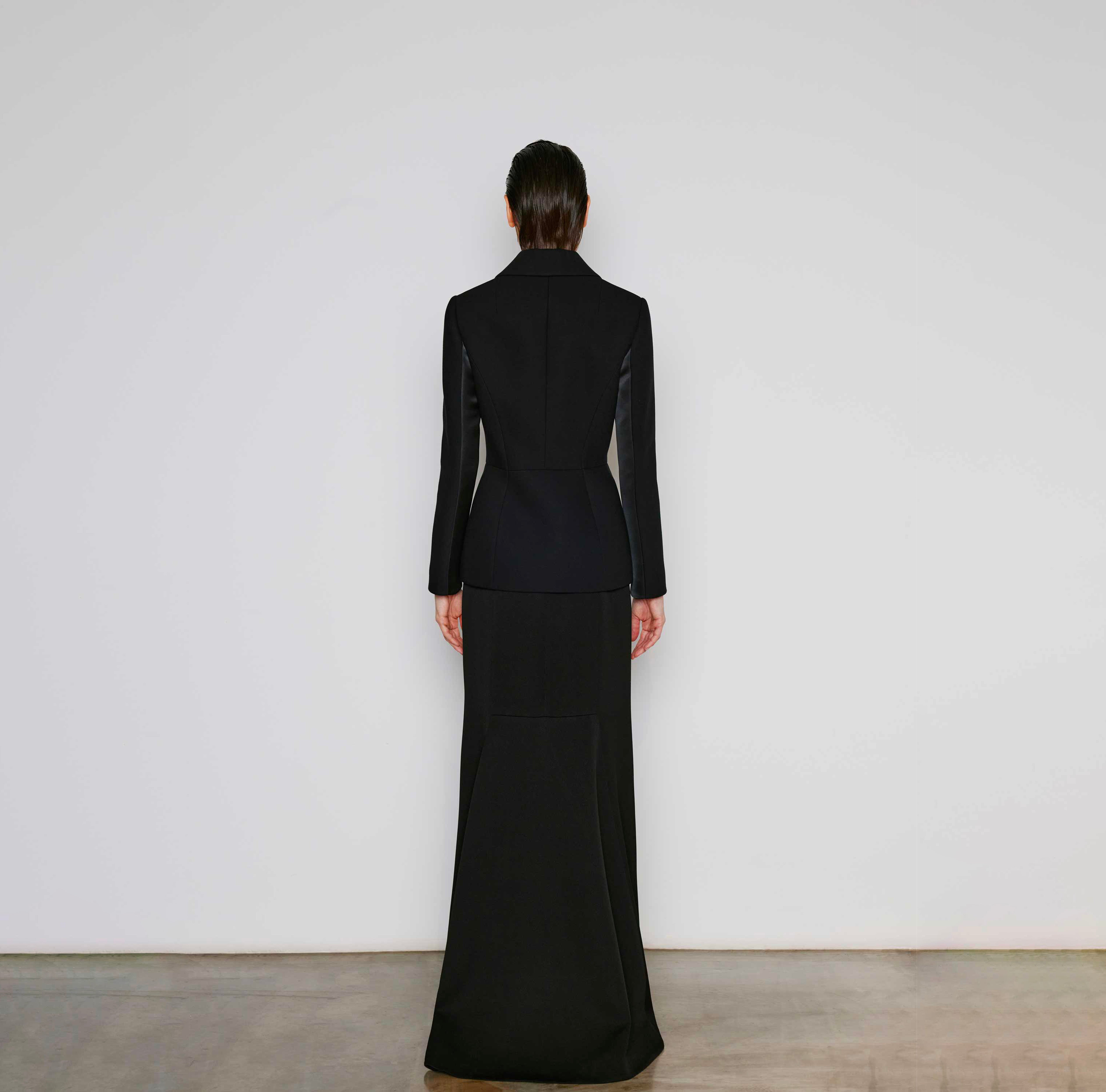 Sleek Black High-Waisted Maxi Skirt Sleek Black High-Waisted Maxi Skirt