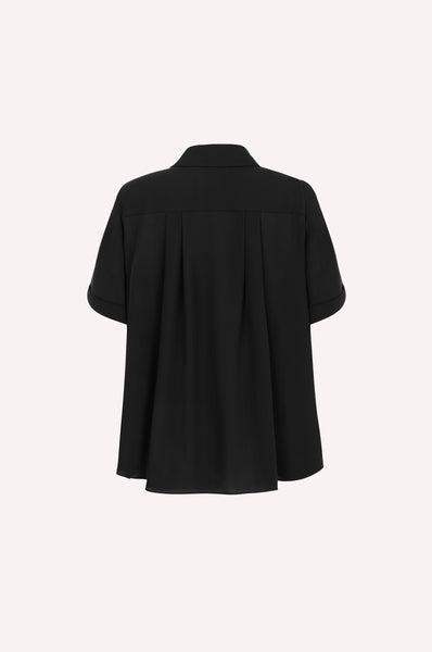 Flower Embroidered Asymmetric Shirt