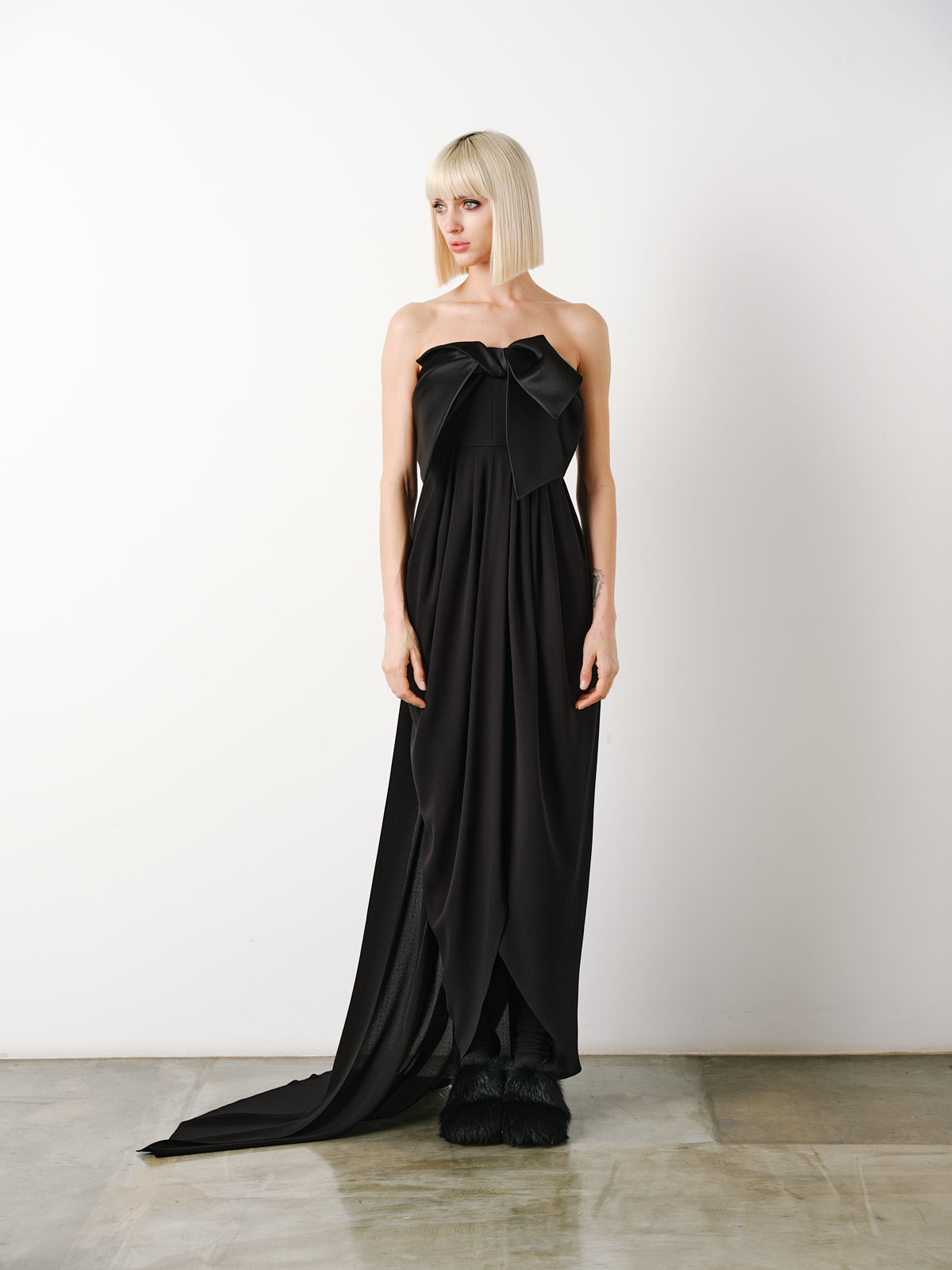 Ribbon Detailed Maxi Dress